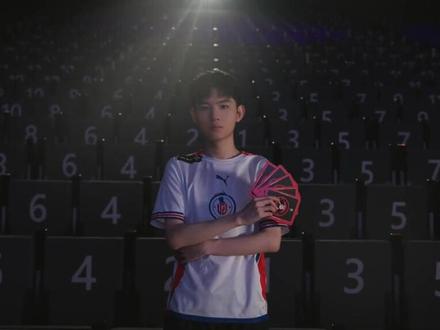 这谁顶得住啊？雷霆首节狂轰45分！9人登场均有得分入账