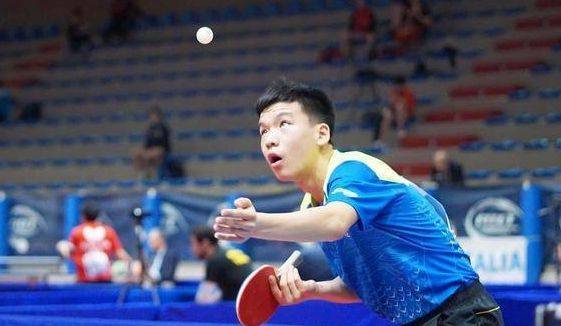 半场战报：阿森纳1-0布拉格斯拉维亚，萨卡点射